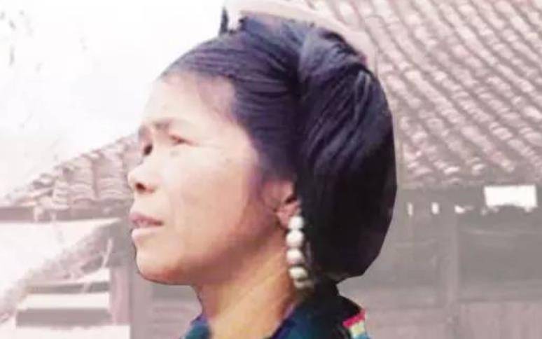 原创侗族少女石奶引：因长相漂亮被印在1元人民币上，后来过得怎么样
