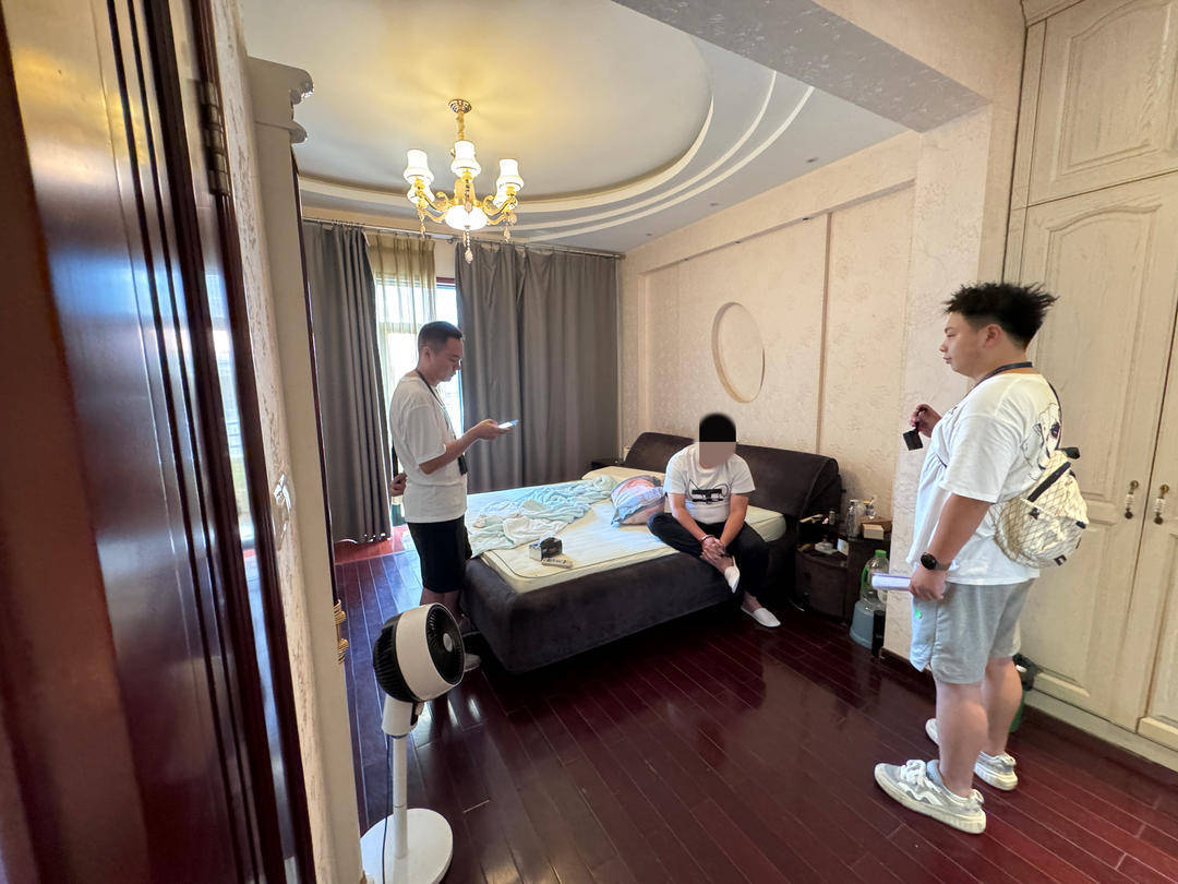 涉案超44亿元、10万余人参与！四川荣县公安破获“文玩竞拍”新型网络传销案