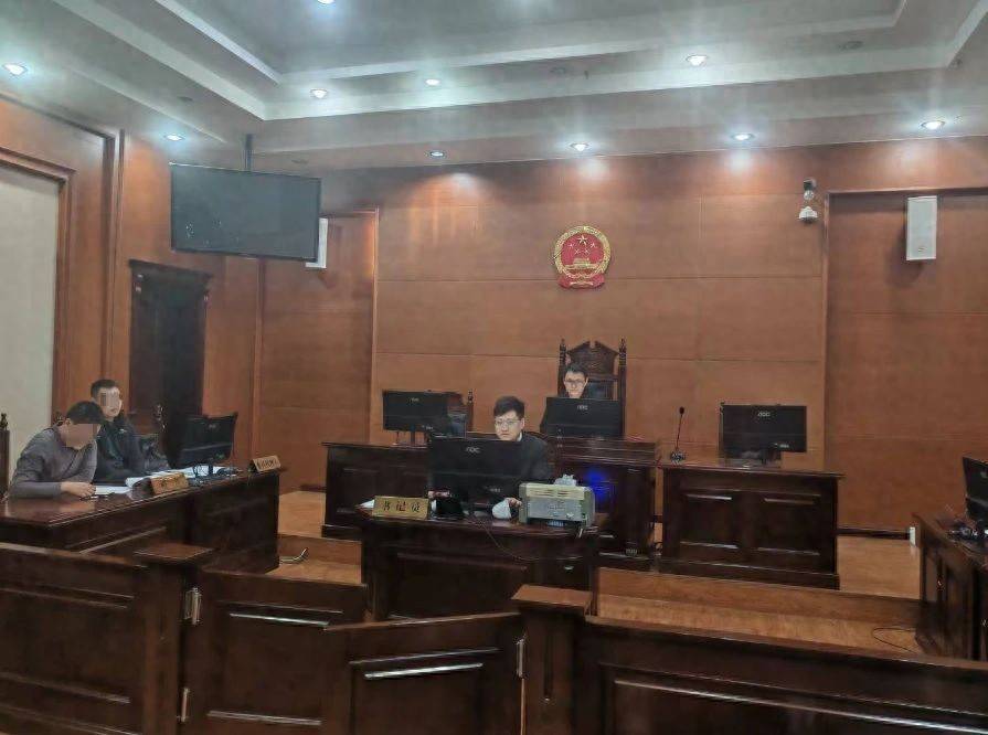 女子去哈尔滨见好友，洗浴后对方“逃单”还把她拉黑，法院判了！律师解读共同消费分摊