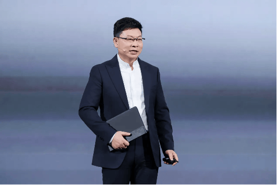 预约数近5万！ 华为，迈出“终结Windows时代”的第一步！