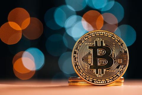 eth还会下跌调整么(eth这几天会跌到多少?)